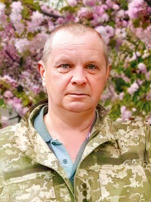 Володимир Костиря