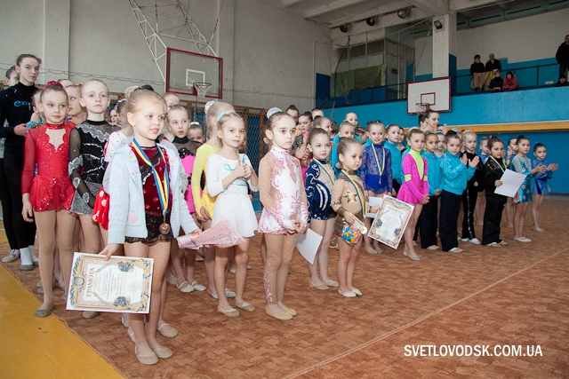 Запрошуємо на дитячий турнір з художньої гімнастики "Весняночка-2015"