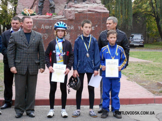 Две золотых медали у воспитанников Светловодской КДЮСШ №1