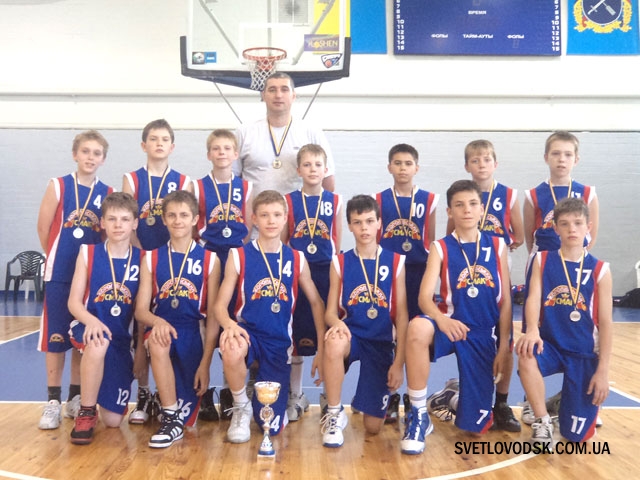 Срібло! Баскетболісти Світловодська вперше стали другими по силі в України!