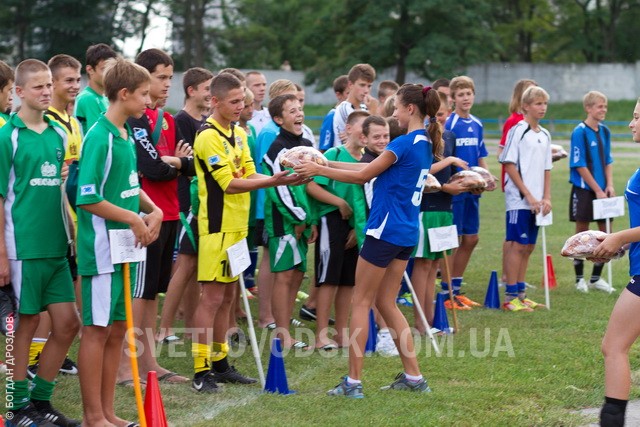 Всеукраїнський турнір з футболу у Світловодську (ФОТО, ВІДЕО)