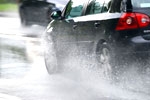 Поради водіям щодо керування автомобілем під час дощу