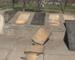 На Кіровоградщині правоохоронці викрили хуліганів, які підняли руку на світлу пам’ять радянських воїнів
