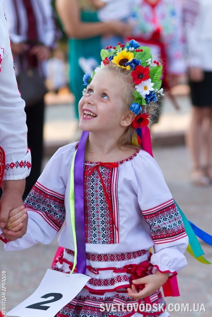 Хода вишиванок. Зберігаємо українські традиції