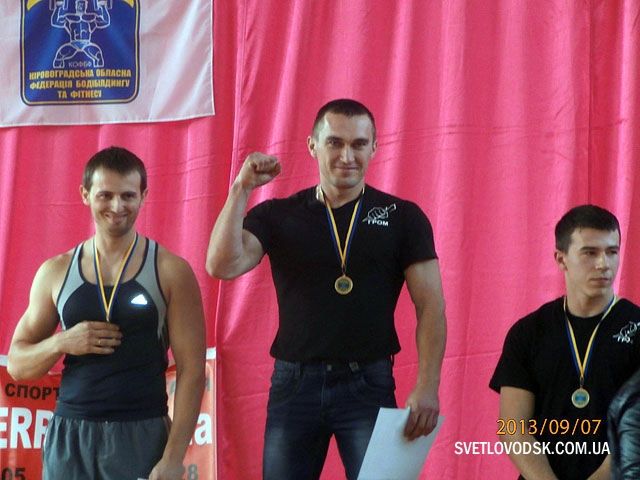 Віталій Цвень здобув золото у відкритому чемпіонаті Кіровограду з жиму лежачі