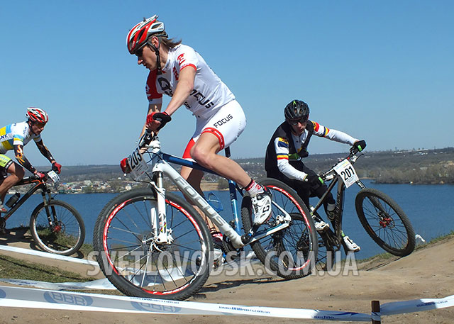 Антон Пустовит стал золотым призёром в Международной велогонке категории кросс-кантри "Кодаки. Весна. 2014"