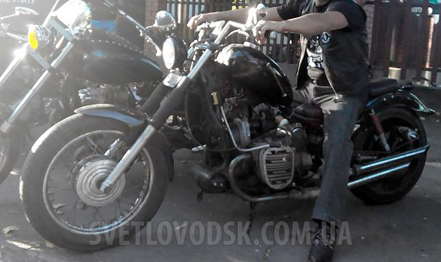 В Светловодске был угнан мотоцикл К-750