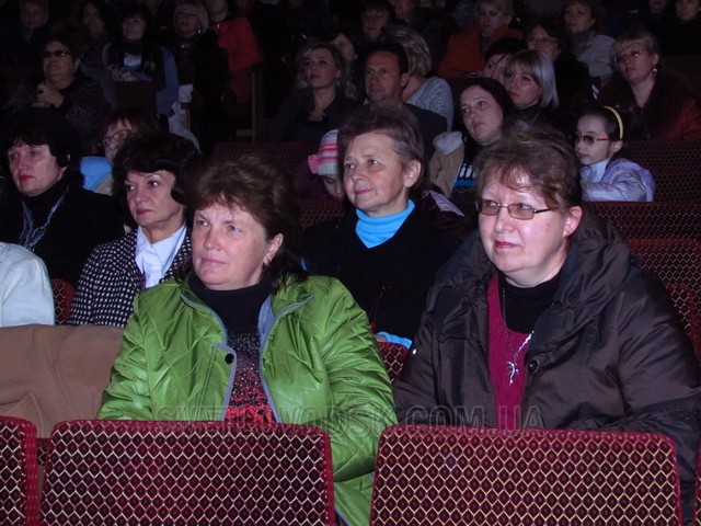 "Ламали стереотипи" і приймали вітання з нагоди професійного свята працівники культури Світловодська