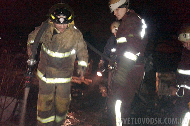 Пильність сусідки та оперативність рятувальників завадила поширенню пожежі (ОНОВЛЕНО)