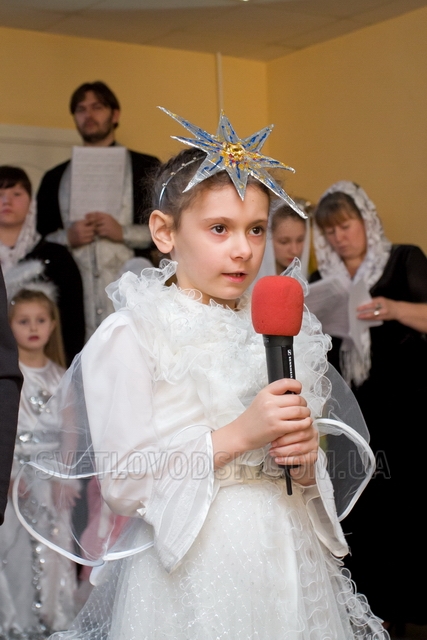 Родзинкою Різдвяного ранку у Покровській недільній школі стало об’єднання трьох церковних хорів