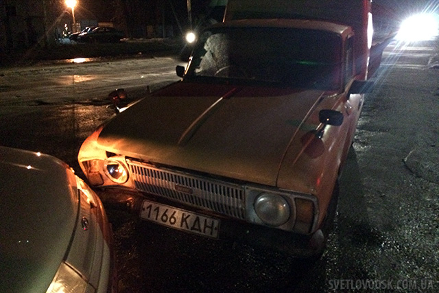 ДТП за участі трьох автомобілів відбулася на вулиці Калініна у Світловодську