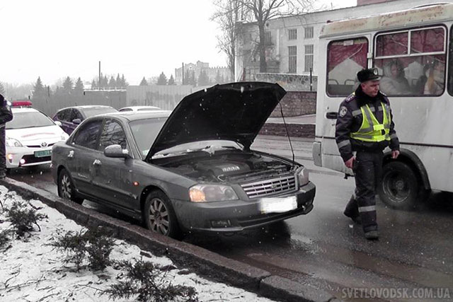 На Кіровоградщині працівники ДАІ затримали авто, що знаходиться у розшуку