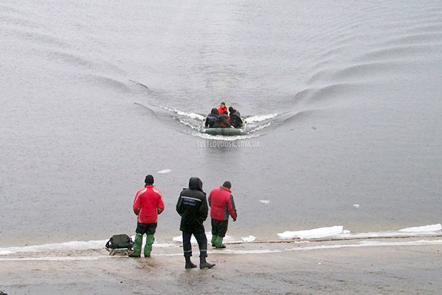 Сьогодні врятували ще декількох рибалок у Світловодську (ОНОВЛЕНО)
