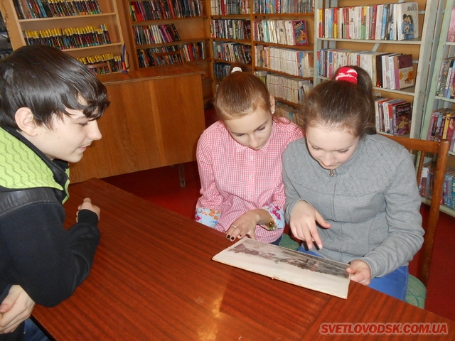 Літературно-туристичний круїз відбувся у бібліотеці-філії №2