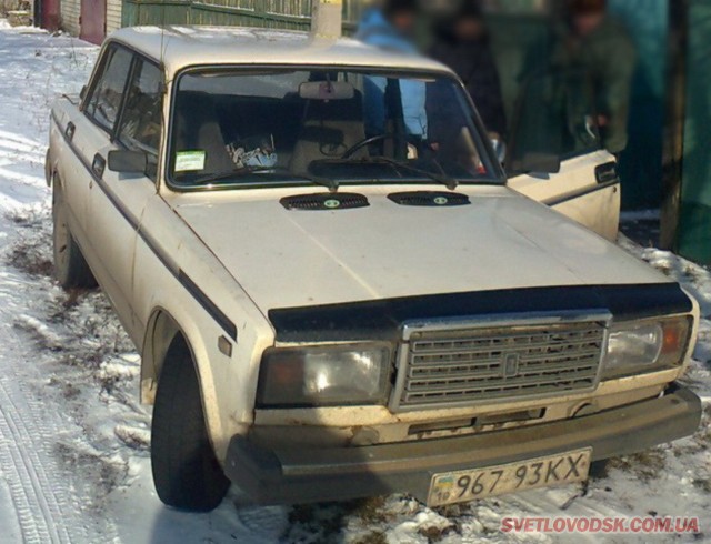 У Світловодську викрали автомобіль ВАЗ-2107