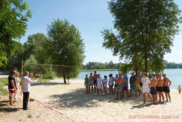 Змагання з пляжного волейболу відбулися на Власівці