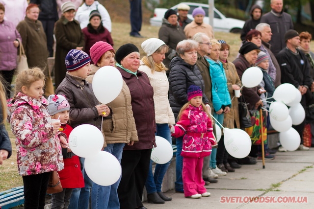 Свято патріотизму: на Бульварному узвозі відсвяткували День захисників України