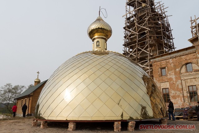 Спасо-Преображенський храм відтепер вінчатиме Хрест головного купола