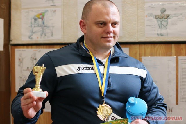 Турнир силового жима лежа "Кубок Легиона" состоялся в Светловодске