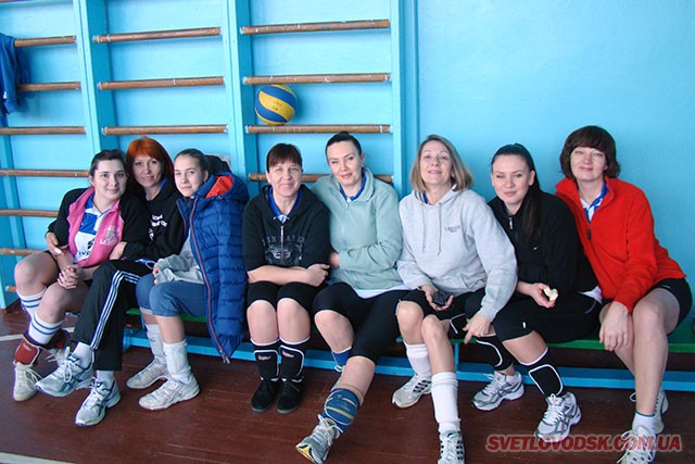 Світловодські волейболістки здобули перше місце на турнірі у Чигирині