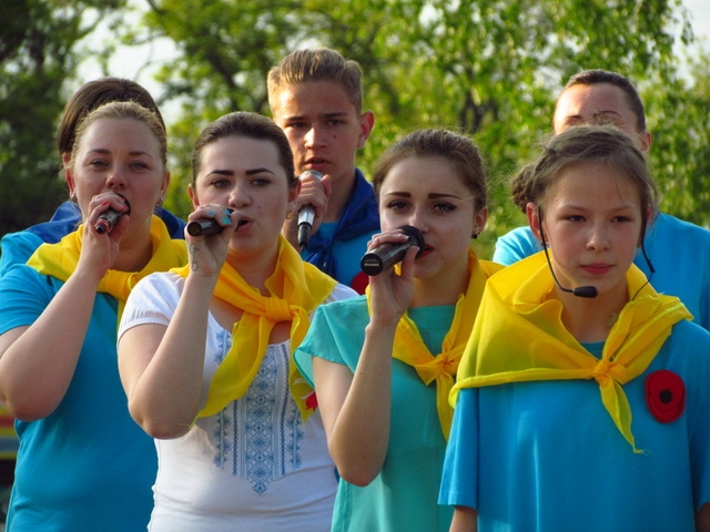 З днем доблесті та героїзму вітали ветеранів і світловодців