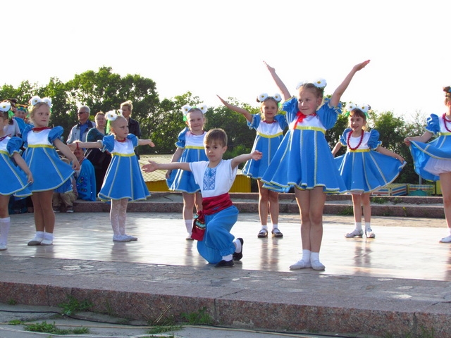 З днем доблесті та героїзму вітали ветеранів і світловодців