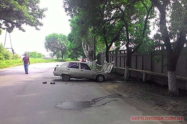 Невдаха-«угонщик» автомобіля потрапив у ДТП