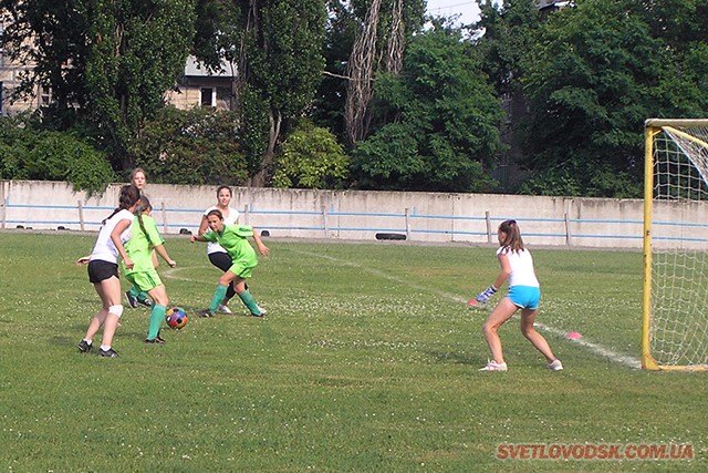 Турнір з жіночого футболу відбувся у Світловодську