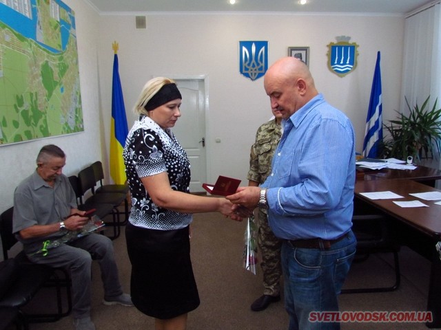 Засідання виконкому розпочалося із вшанування пам’яті двох Героїв українсько-московітського протистояння (ДОПОВНЕНО)