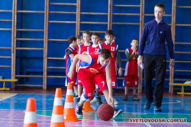 Перший тріумф наймолодшої Світловодської баскетбольної команди