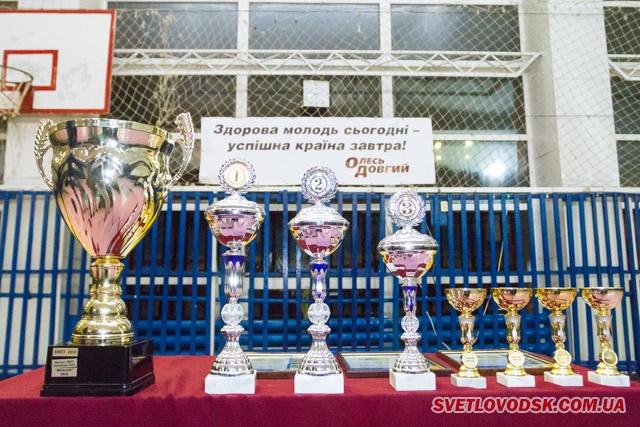 Команда «Королівський смак» — чемпіон Світловодська з міні-футболу