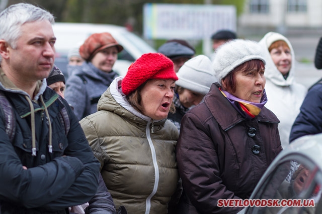 Єдиний раз на мітингові запанувала тиша — Рахімбєрдиєв дзвонив Котенку… Тиша (ДОПОВНЕНО)