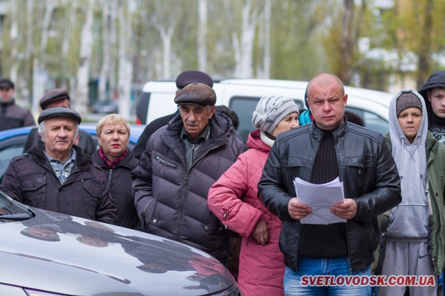 Єдиний раз на мітингові запанувала тиша — Рахімбєрдиєв дзвонив Котенку… Тиша (ДОПОВНЕНО)