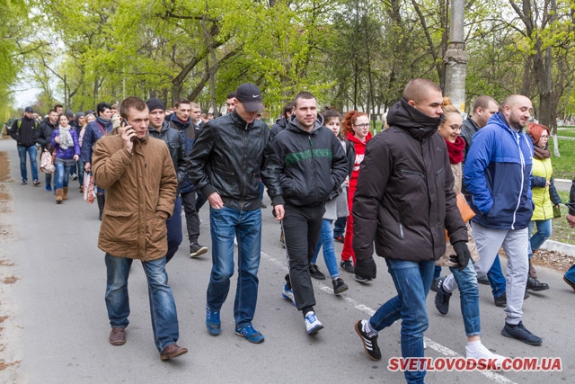 Єдиний раз на мітингові запанувала тиша — Рахімбєрдиєв дзвонив Котенку… Тиша (ДОПОВНЕНО)