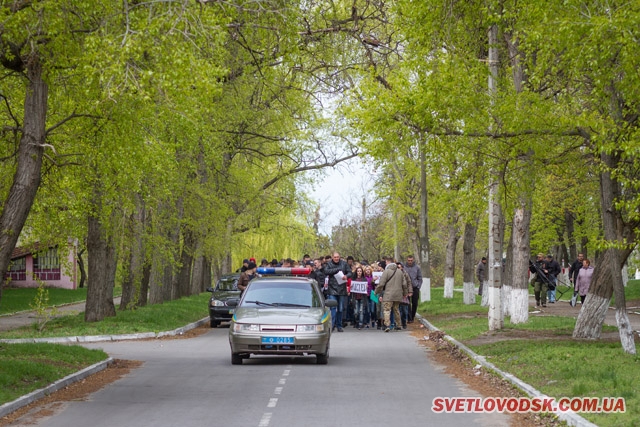 Єдиний раз на мітингові запанувала тиша — Рахімбєрдиєв дзвонив Котенку… Тиша (ДОПОВНЕНО)