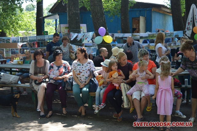 У колі друзів відсвяткував Світловодський район свій 94-й день народження