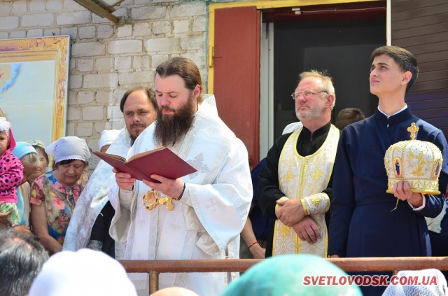 Церква святих апостолів Петра і Павла відзначила  Престольне свято