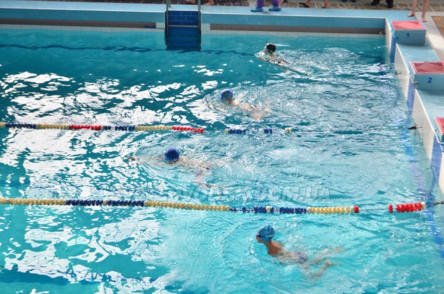 Спортивні змагання на воді — усі у захваті!