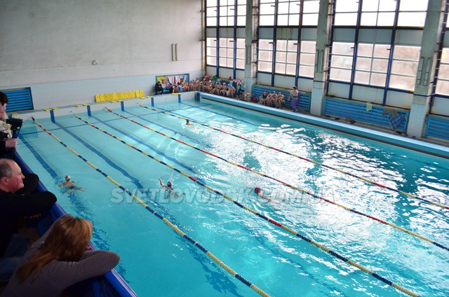 Спортивні змагання на воді — усі у захваті!