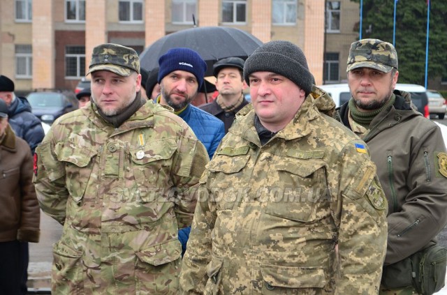 Героям України, добровольцям присвячується…