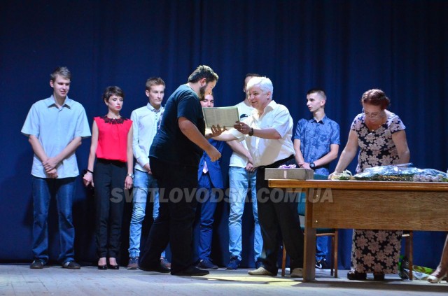 Ювілей і вручення дипломів у Світловодському коледжі (ФОТОРЕПОРТАЖ)