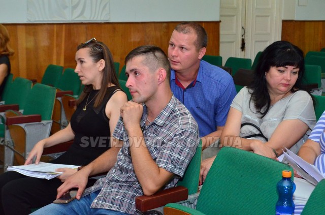 Пологовий будинок чи бабця-повитуха – що світловодській громаді по кишені?