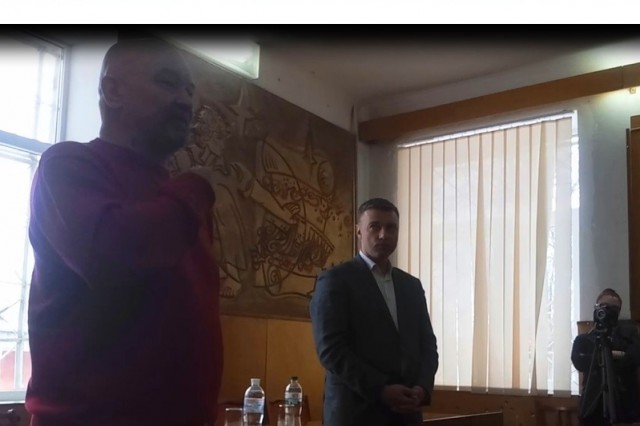 Світловодськ: кандидат у Президенти України агітував під час зустрічі з виборцями у міськраді