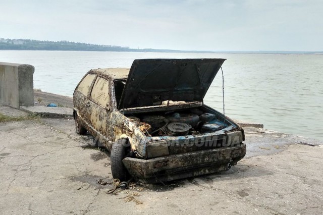 Викрадене у Світловодську 8 років назад авто знайшли… під водою!