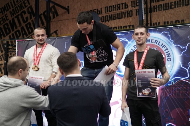 Микола Нейбургер і Сергій Мусієнко дебютували в чемпіонаті України з пауерліфтингу