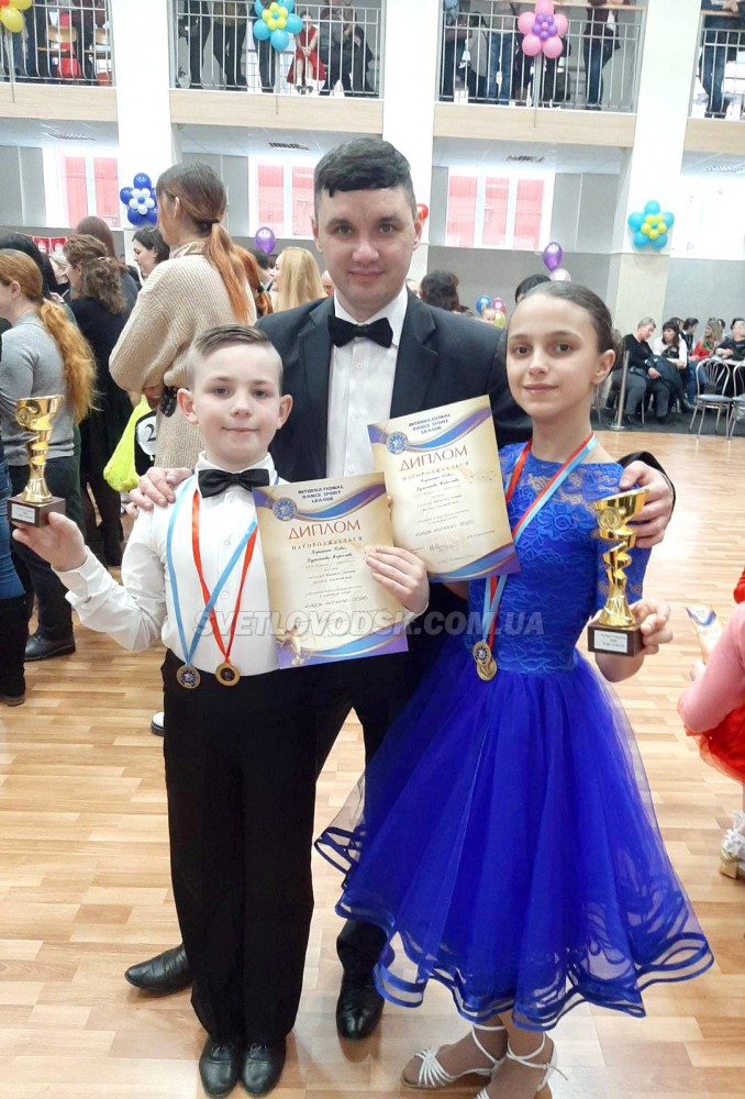 Вдалий виступ танцювальних колективів "Кураж" та "Ритм" на "Кубку України 2020"