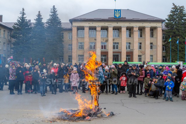 Святкували Масницю