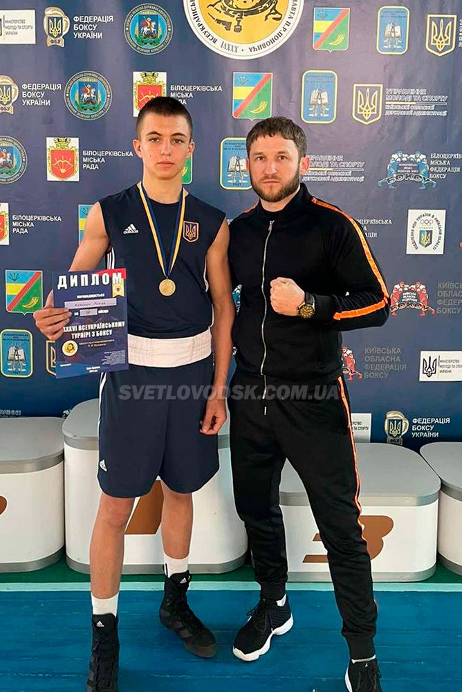 Роман Крайник — бронзовий призер всеукраїнського турніру з боксу