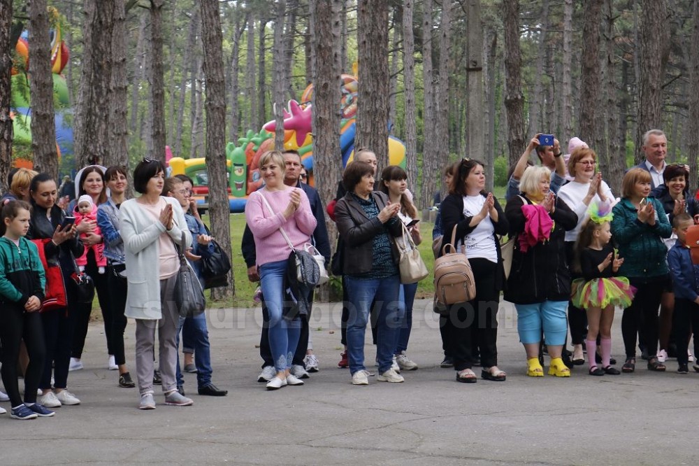 Парк культури у День міста: презентації, виставки, конкурси і «Оксамитові зустрічі»