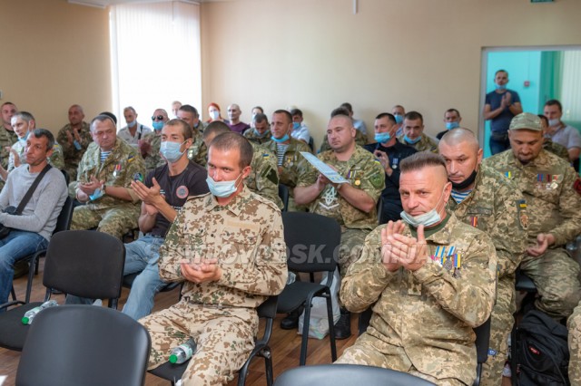 На приватному підприємстві «Віктор і К» ветеранів АТО привітали з Днем Незалежності України